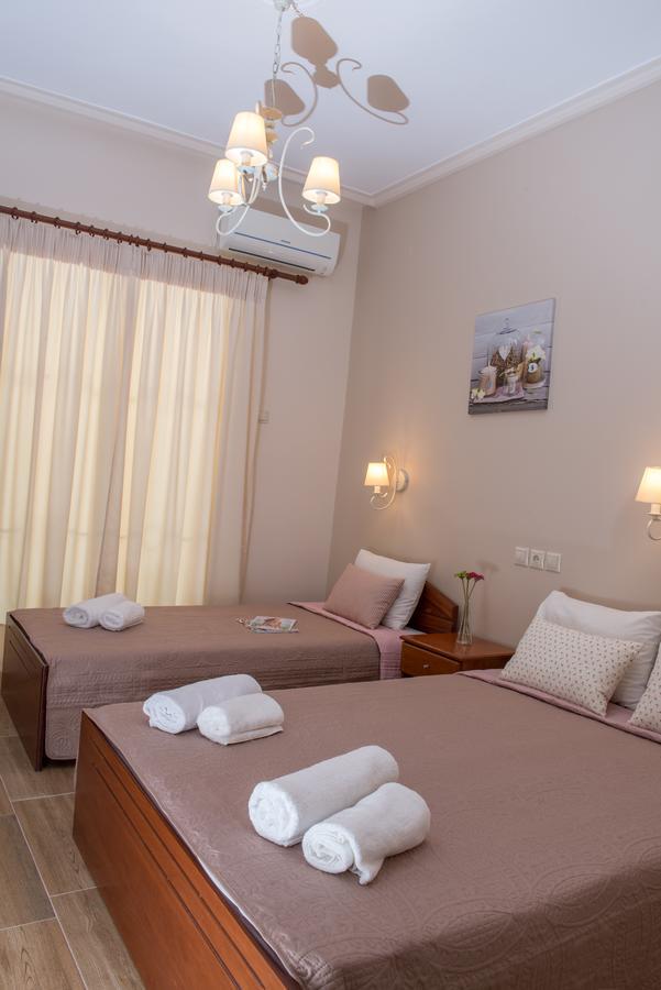 Megas Alexandros Hotel ปาราเลียกาเตอรีนิส ภายนอก รูปภาพ