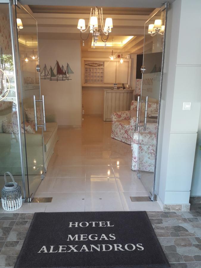 Megas Alexandros Hotel ปาราเลียกาเตอรีนิส ภายนอก รูปภาพ